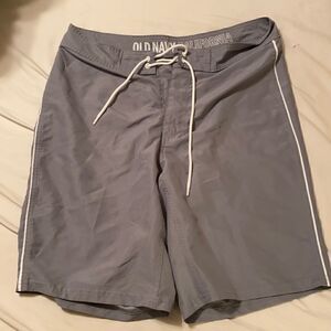 Old navy board shorts size 32